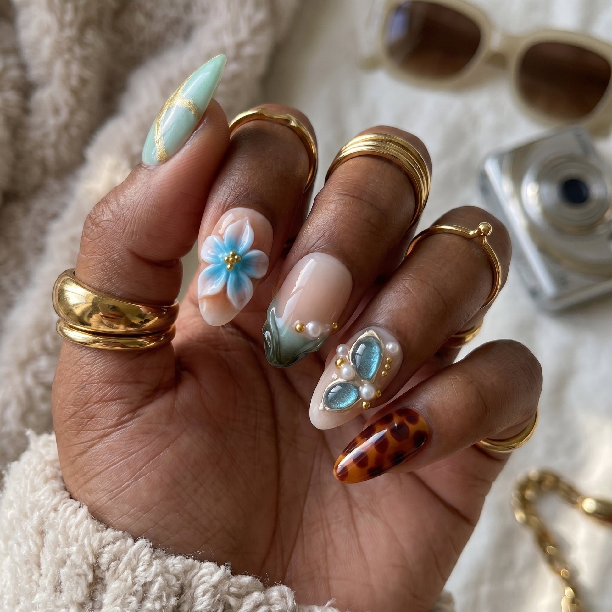 Turquoise & Amber Muse