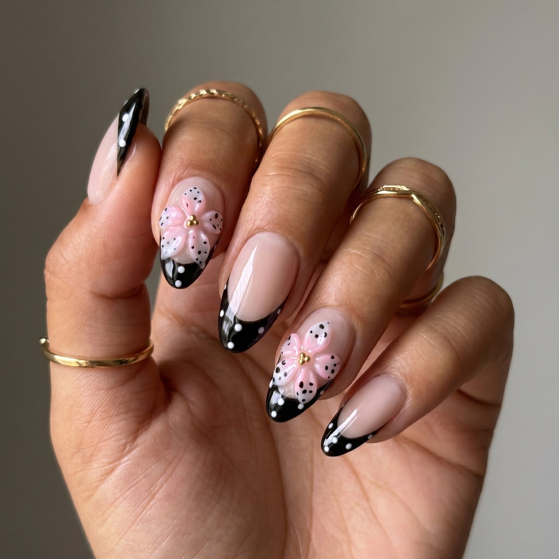 Noir Blossom