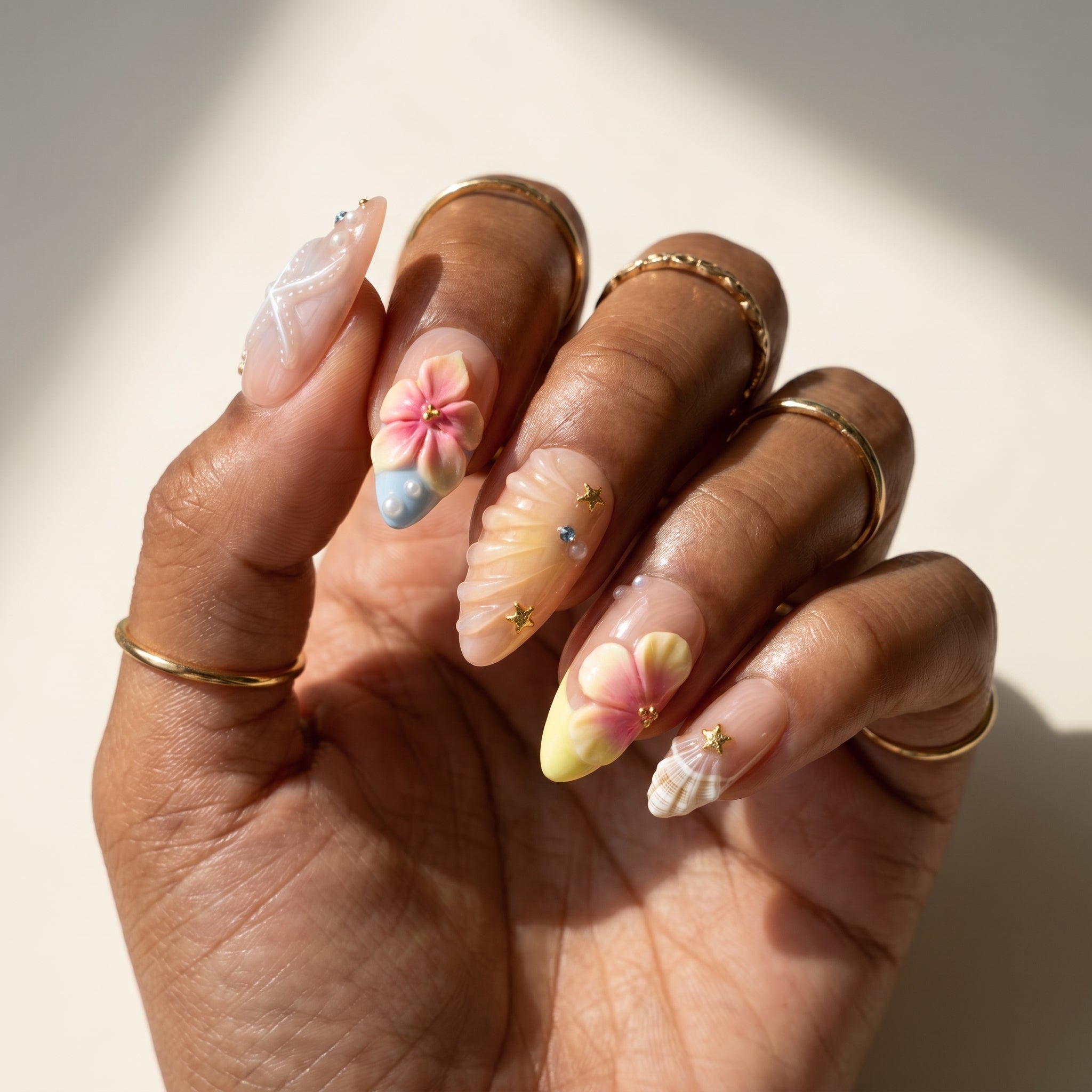 Tropical Siren & Sunburst Shell