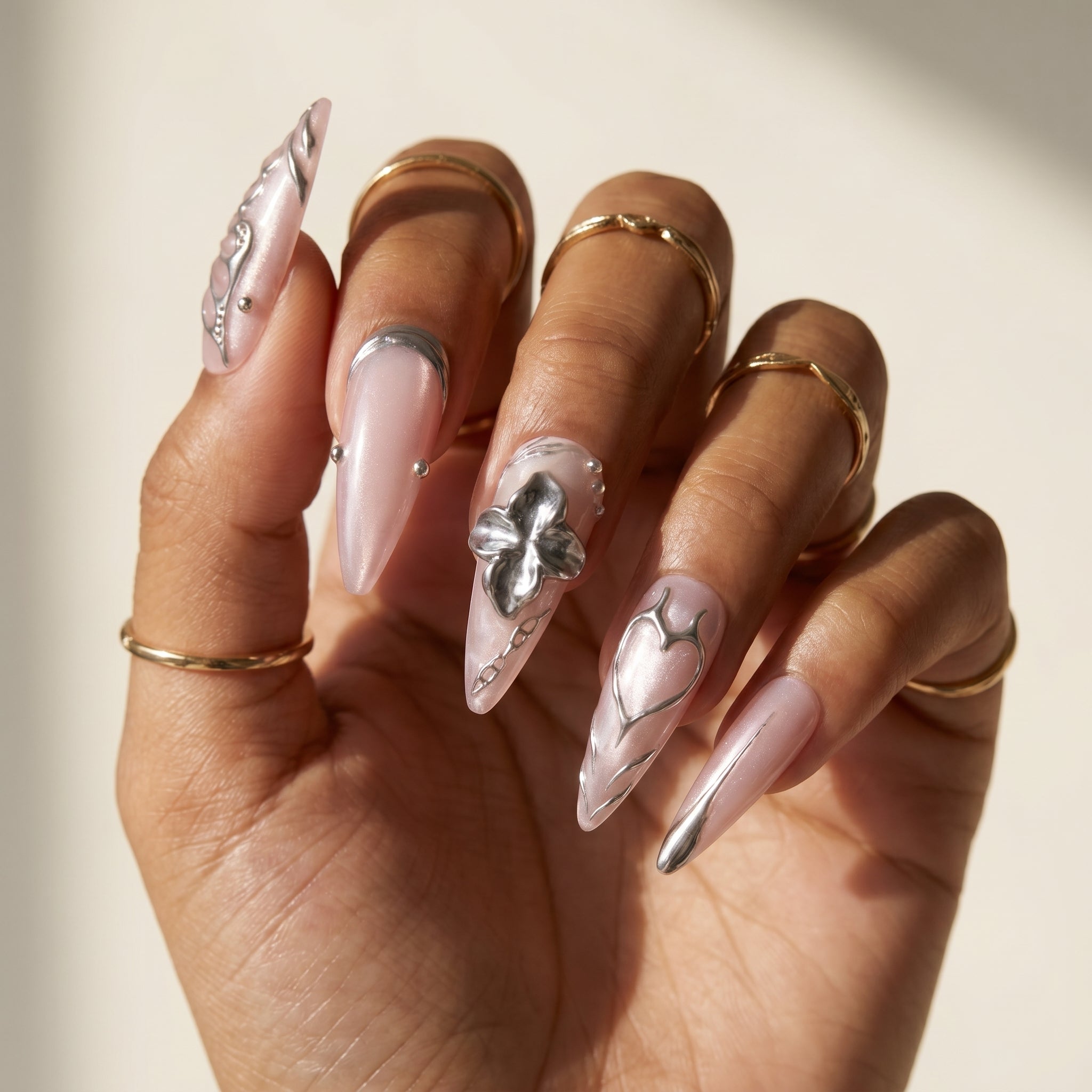 Metallic Flutter & Thyme Heart