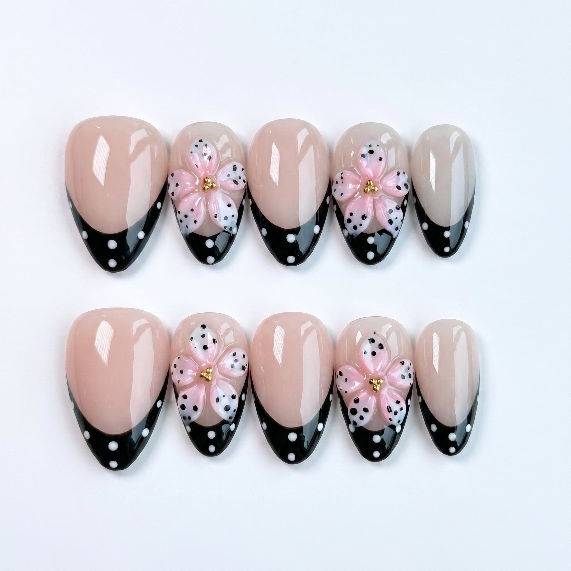 Noir Blossom